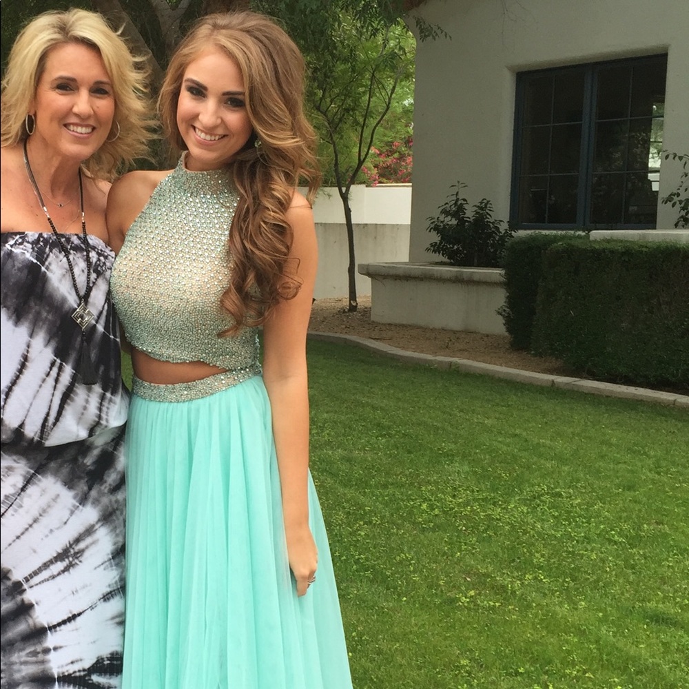 Sherri hill two piece - Picture 5 of 7